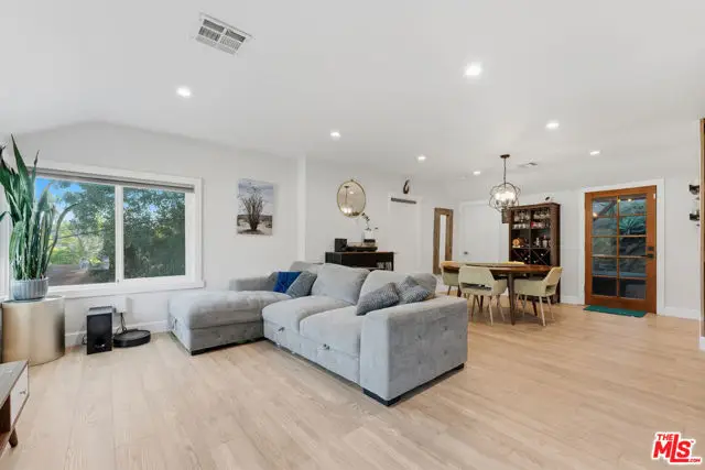 5810 Burwood Avenue, Los Angeles, CA 90042 - #3