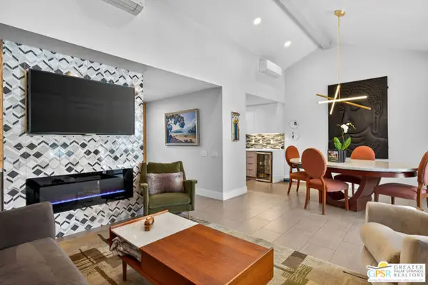 2380 W Miramonte Circle #C, Palm Springs, CA 92264