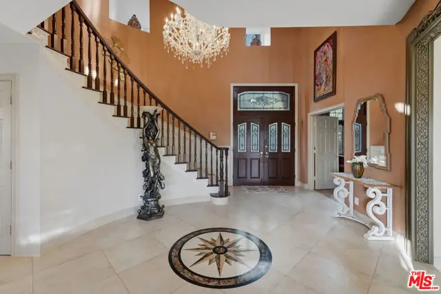 1663 Vista Drive, Glendale, CA 91201 - #3