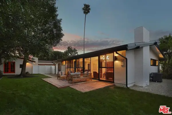 20330 Bryant Street, Winnetka (los Angeles), CA 91306