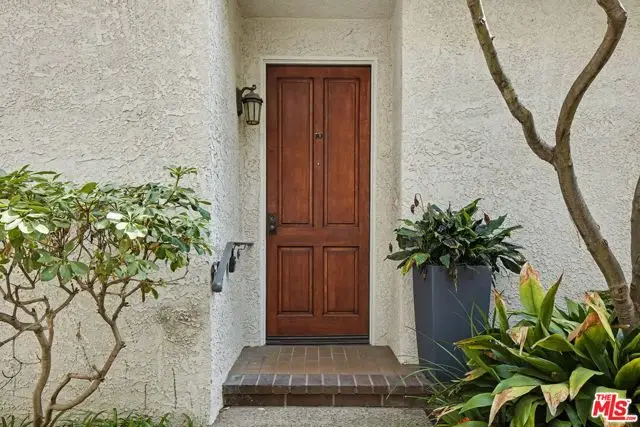 1037 16th Street #10, Santa Monica, CA 90403 - #3