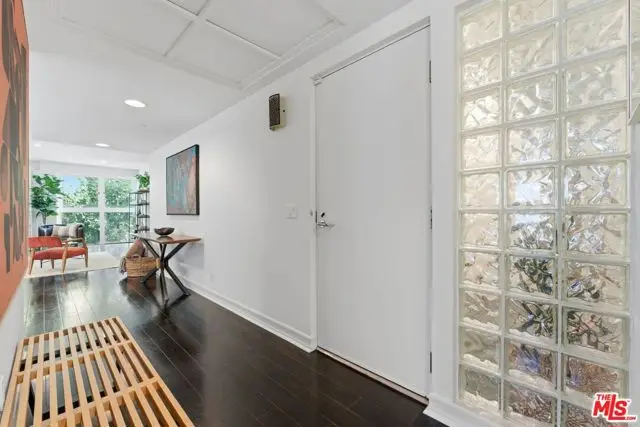 1927 Glendon Avenue #202, Los Angeles, CA 90025 - #2