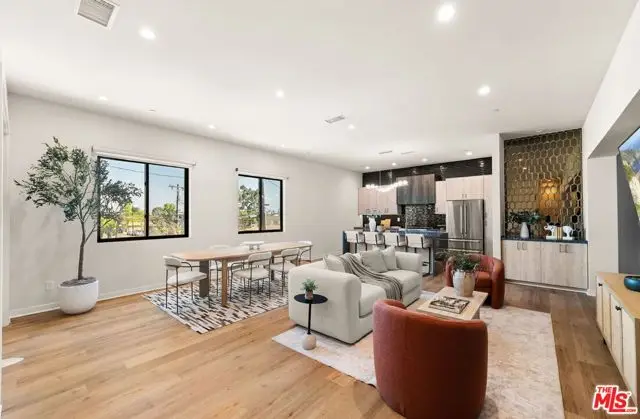 752 W 19th Street #B, Costa Mesa, CA 92627 - #1