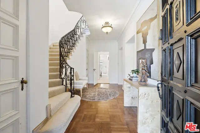 108 S Formosa Avenue, Los Angeles, CA 90036 - #2