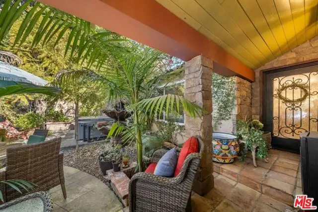 1538 N Crescent Heights Boulevard, West Hollywood, CA 90046 - #2