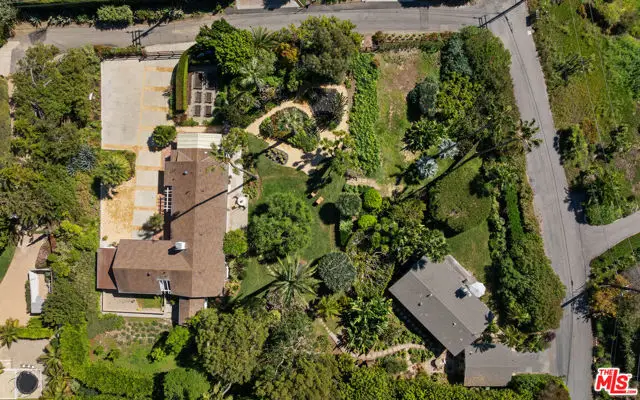 29701 Baden Place, Malibu, CA 90265 - #2