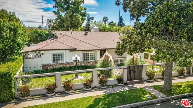 19120 Hartland Street, Reseda, CA 91335 - #2