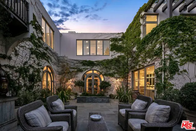 850 Muskingum Avenue, Pacific Palisades, CA 90272 - #1