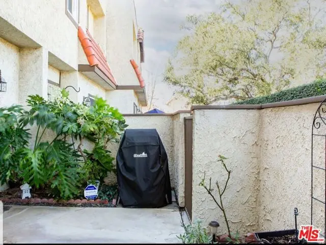 27656 Ironstone Drive #2, Santa Clarita, CA 91387 - #2