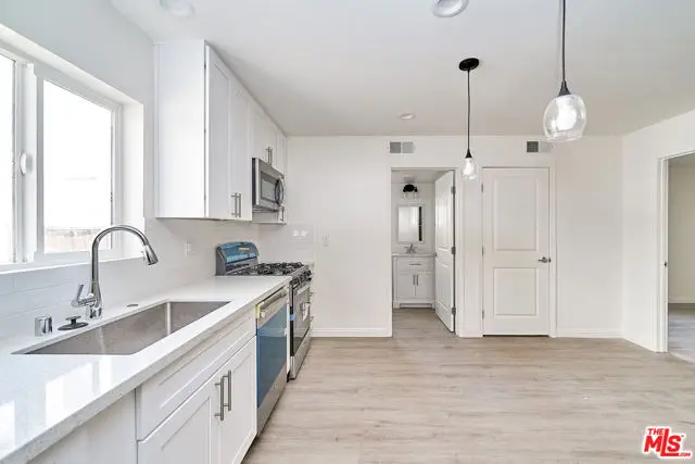 830 S Norton Avenue, Los Angeles, CA 90005 - #3