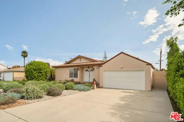 8512 Belford Avenue, Los Angeles, CA 90045