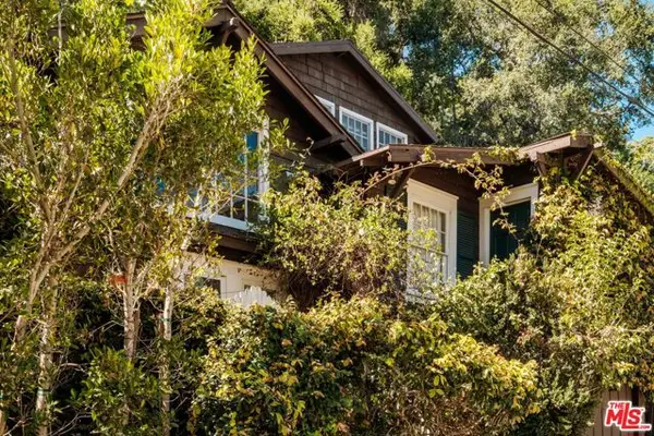 425 Hillside Lane, Santa Monica, CA 90402