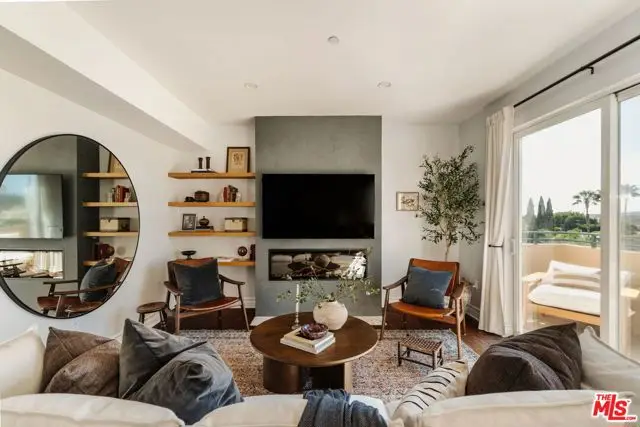 8866 Alcott Street #4, Los Angeles, CA 90035 - #2