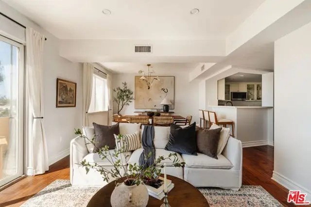 8866 Alcott Street #4, Los Angeles, CA 90035 - #3