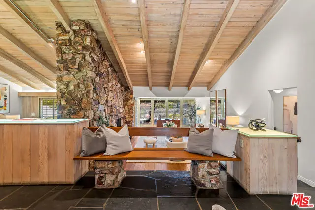 11356 Thurston Circle, Los Angeles, CA 90049 - #3