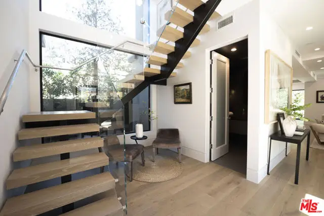 3848 Vantage Avenue, Studio City, CA 91604 - #3