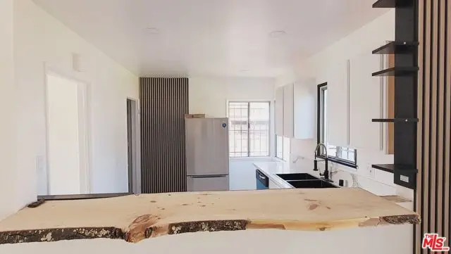 13063 Louvre Street, Pacoima, CA 91331 - #3