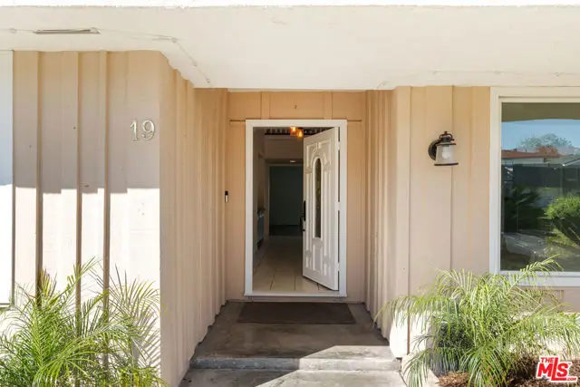 19 La Paz Court, Simi Valley, CA 93065 - #2