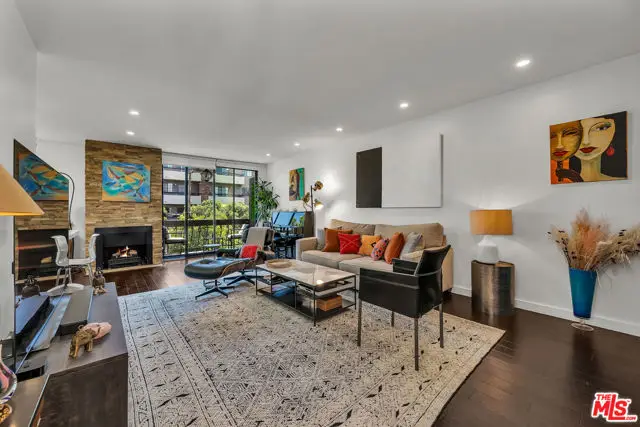 7300 Franklin Avenue #548, Los Angeles, CA 90046 - #1