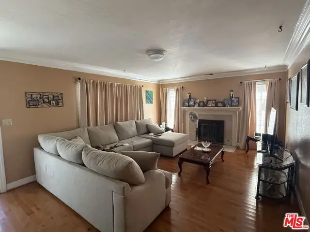 4915 10th Avenue, Los Angeles, CA 90043 - #3