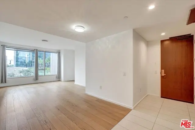 889 Francisco Street #911, Los Angeles, CA 90017 - #2