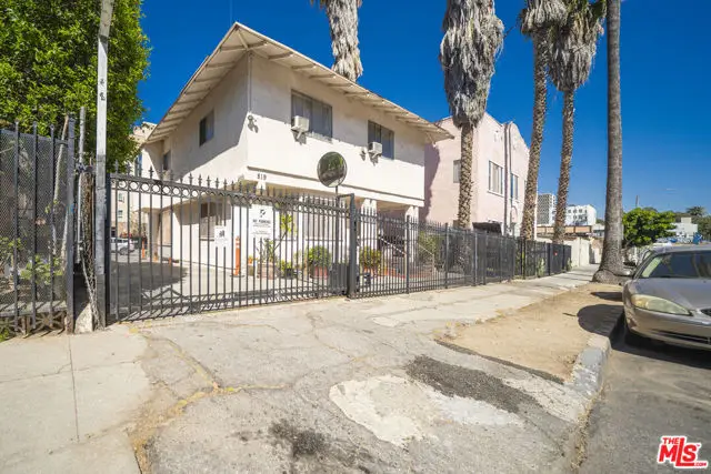 819 S Park View Street, Los Angeles, CA 90057 - #1