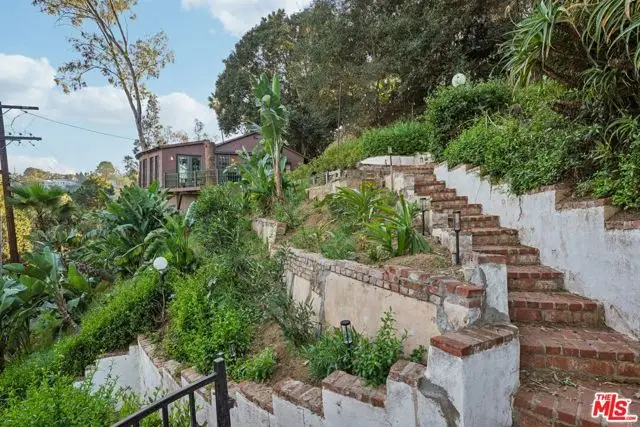 8718 Crescent Drive, Los Angeles, CA 90046 - #3