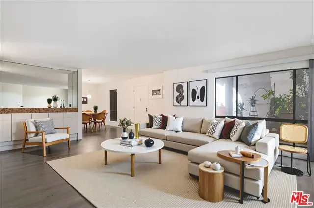 837 N West Knoll Drive #106, West Hollywood, CA 90069 - #2