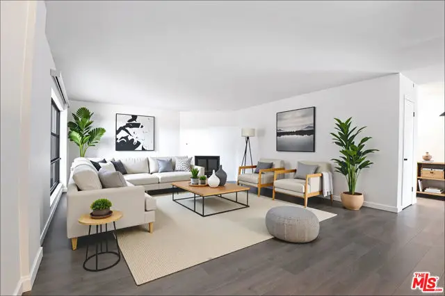 837 N West Knoll Drive #106, West Hollywood, CA 90069 - #3