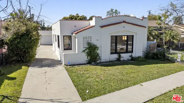 805 S Crane Avenue, Compton, CA 90221 - #2