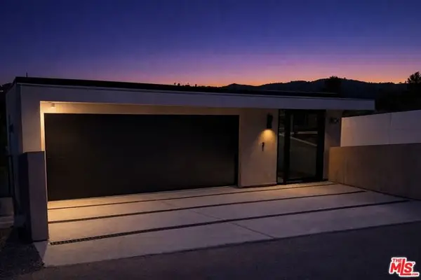 5134 Medina Road, Woodland Hills (los Angeles), CA 91364