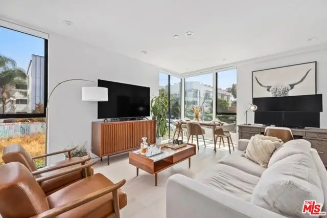 1243 N Gower Street, Los Angeles, CA 90038 - #1