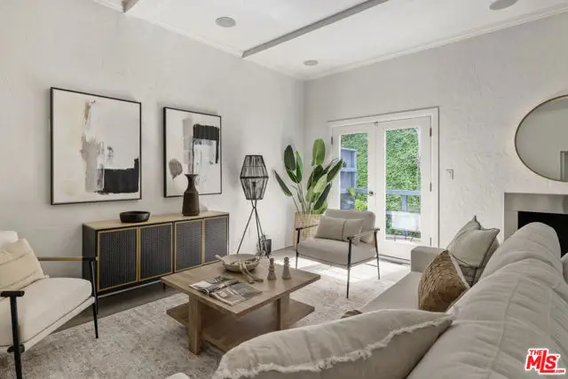 8326 Kirkwood Drive, Los Angeles, CA 90046 - #2