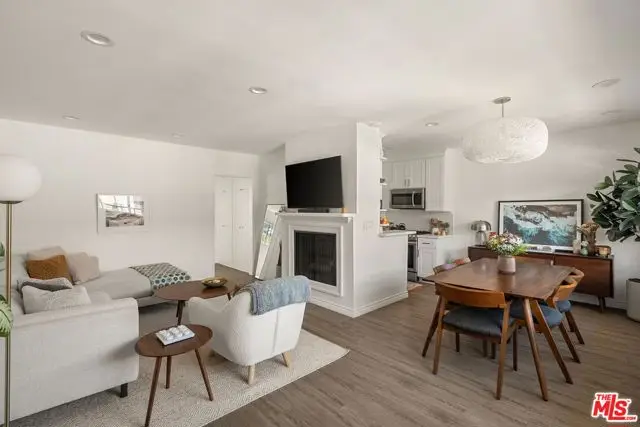 832 Euclid Street #209, Santa Monica, CA 90403 - #3