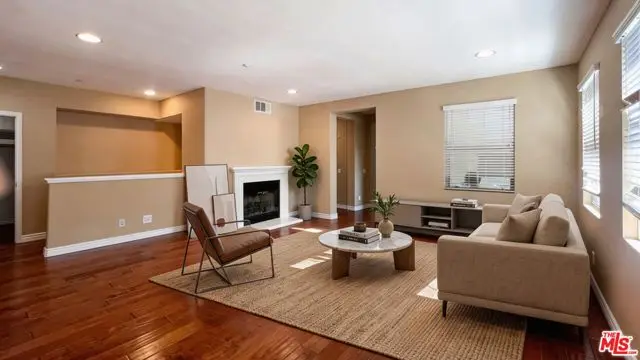 107 Chantilly, Irvine, CA 92620 - #3