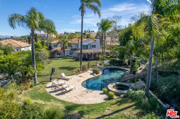 3843 Rock Hampton Drive, Tarzana (los Angeles), CA 91356