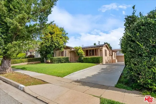 1111 Berkeley Street, Santa Monica, CA 90403 - #2