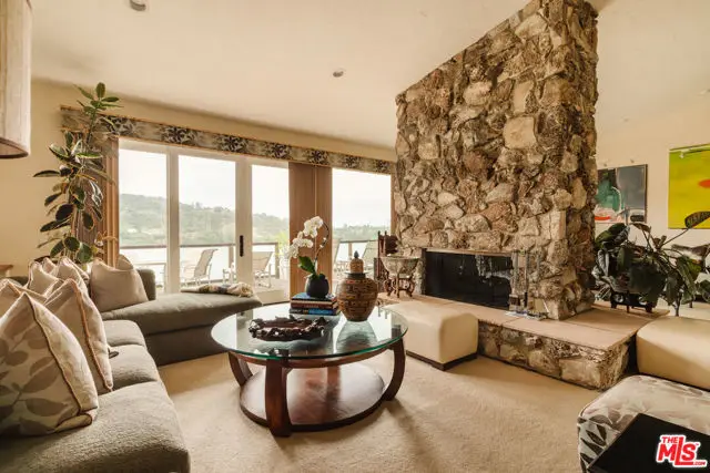 2208 Westridge Road, Los Angeles, CA 90049 - #1