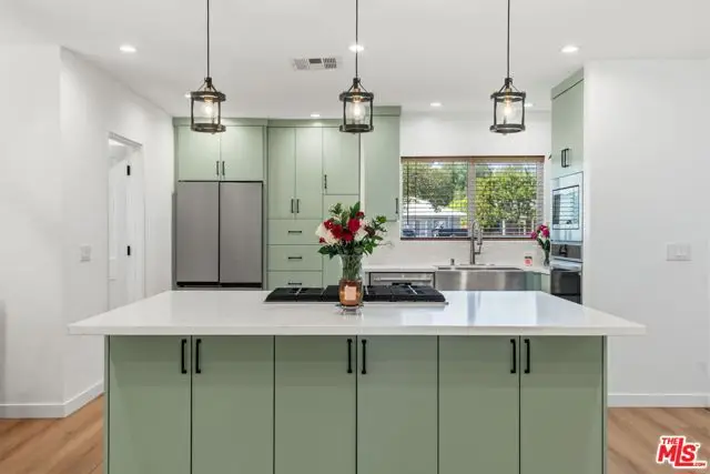 7020 Oakdale Avenue, Winnetka, CA 91306 - #3