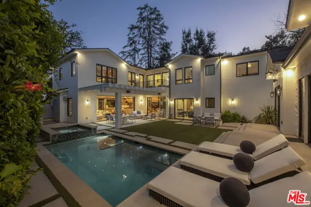 196 S Greenfield Avenue, Los Angeles, CA 90049 - #1