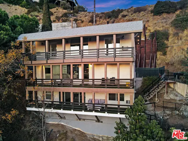 1701 Viewmont Drive, Los Angeles, CA 90069 - #3