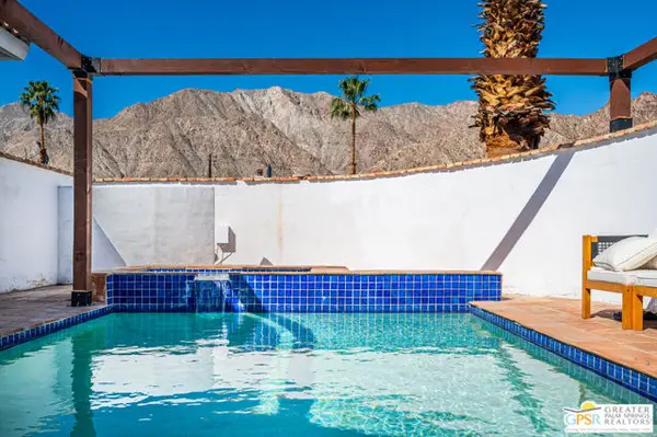 52740 Avenida Alvarado, La Quinta, CA 92253