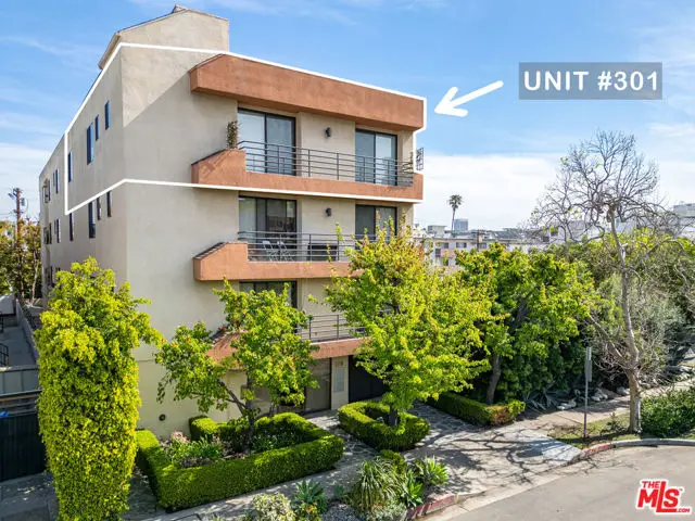 106 N Croft Avenue #301, Los Angeles, CA 90048 - #2