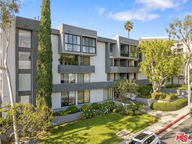 1215 N Olive Drive #210, West Hollywood, CA 90069 - #1