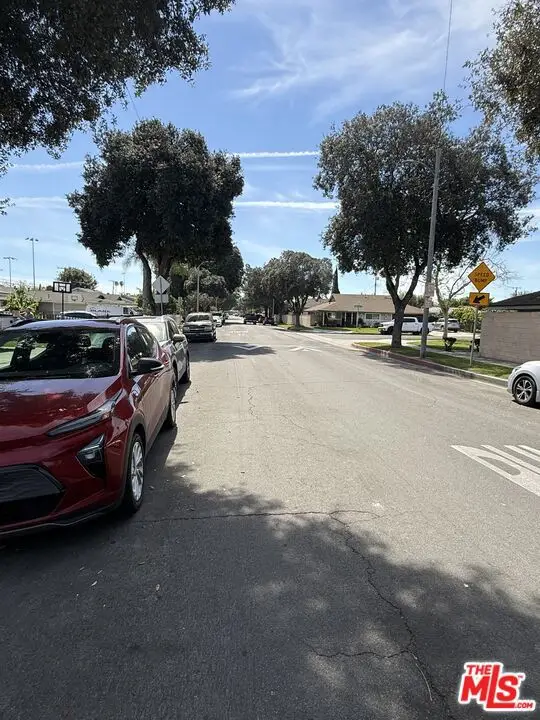 709 S Diamond Street, Santa Ana, CA 92704 - #3