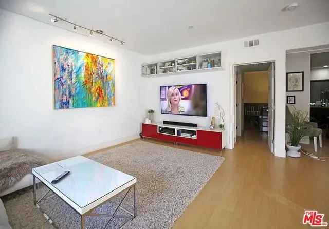 5232 Satsuma Avenue #202, North Hollywood, CA 91601 - #2