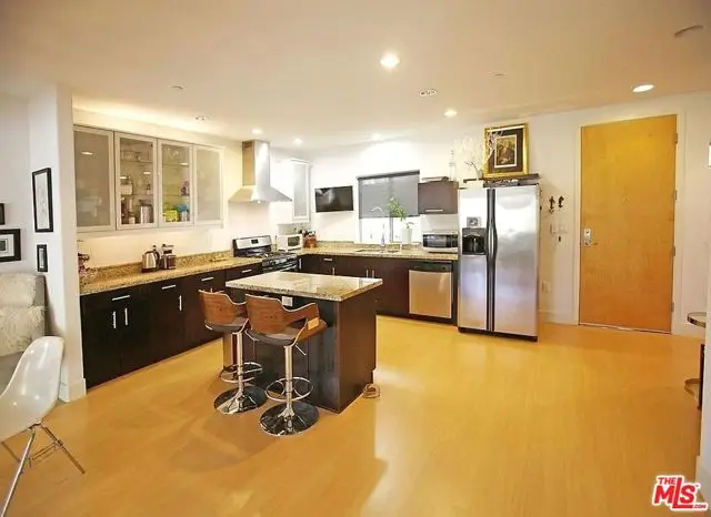 5232 Satsuma Avenue #202, North Hollywood, CA 91601 - #3