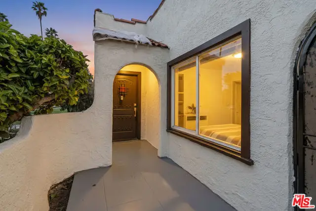 4324 2nd Avenue, Los Angeles, CA 90008 - #1