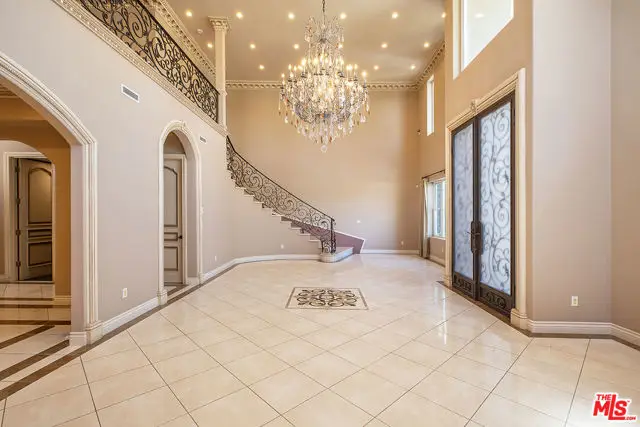 5117 Rubio Avenue, Encino, CA 91436 - #3