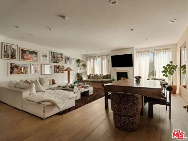 10648 Woodbridge Street #306, North Hollywood, CA 91602 - #2